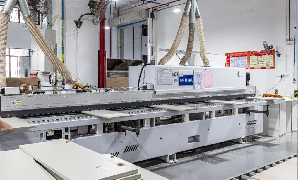 1746587693780 1746587693780