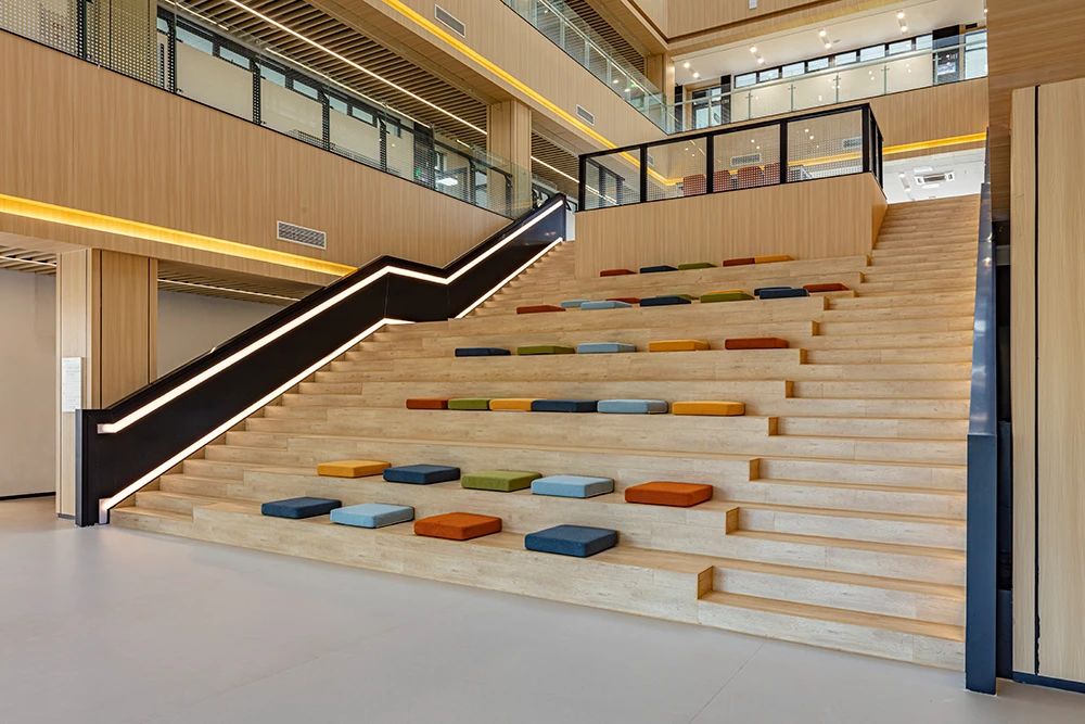 7117adf22441e767a7030c59268efa97