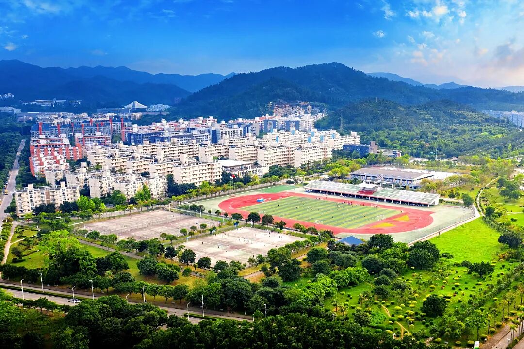 e4ffcd79c9adfc12ef8b1b1b9fe74078